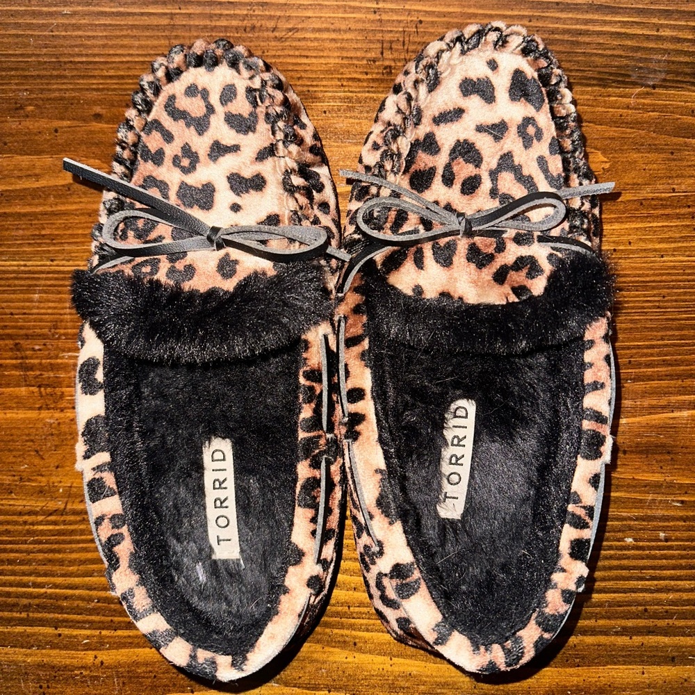 Fur lined slippers